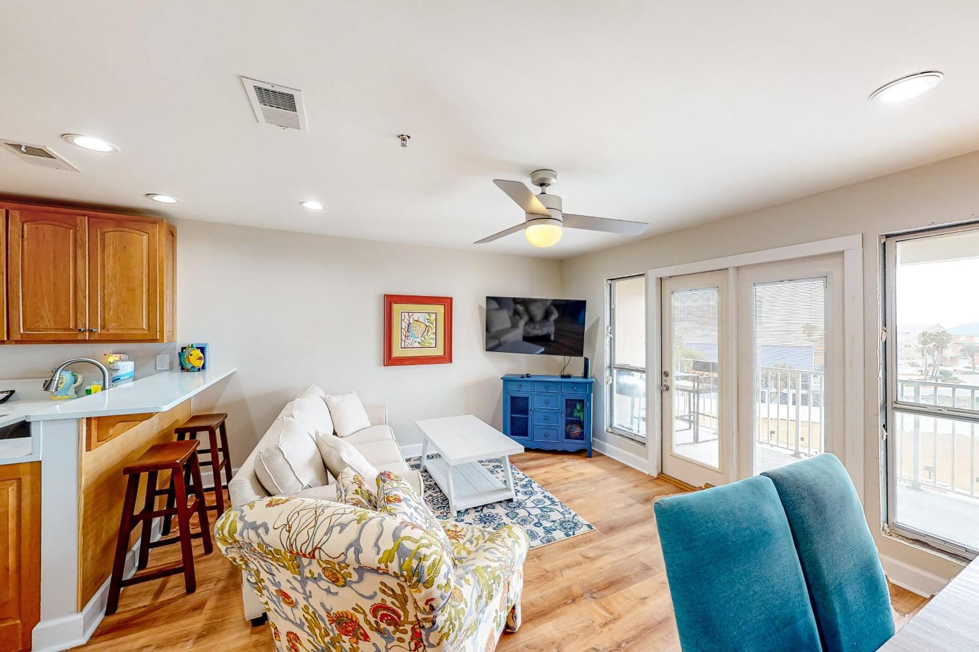 Grand Caribbean Apartment Pensacola Room photo